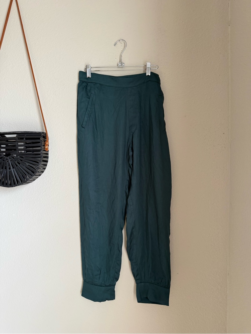 Neu nomads Hunter Green Modal Joggers, Size Medium